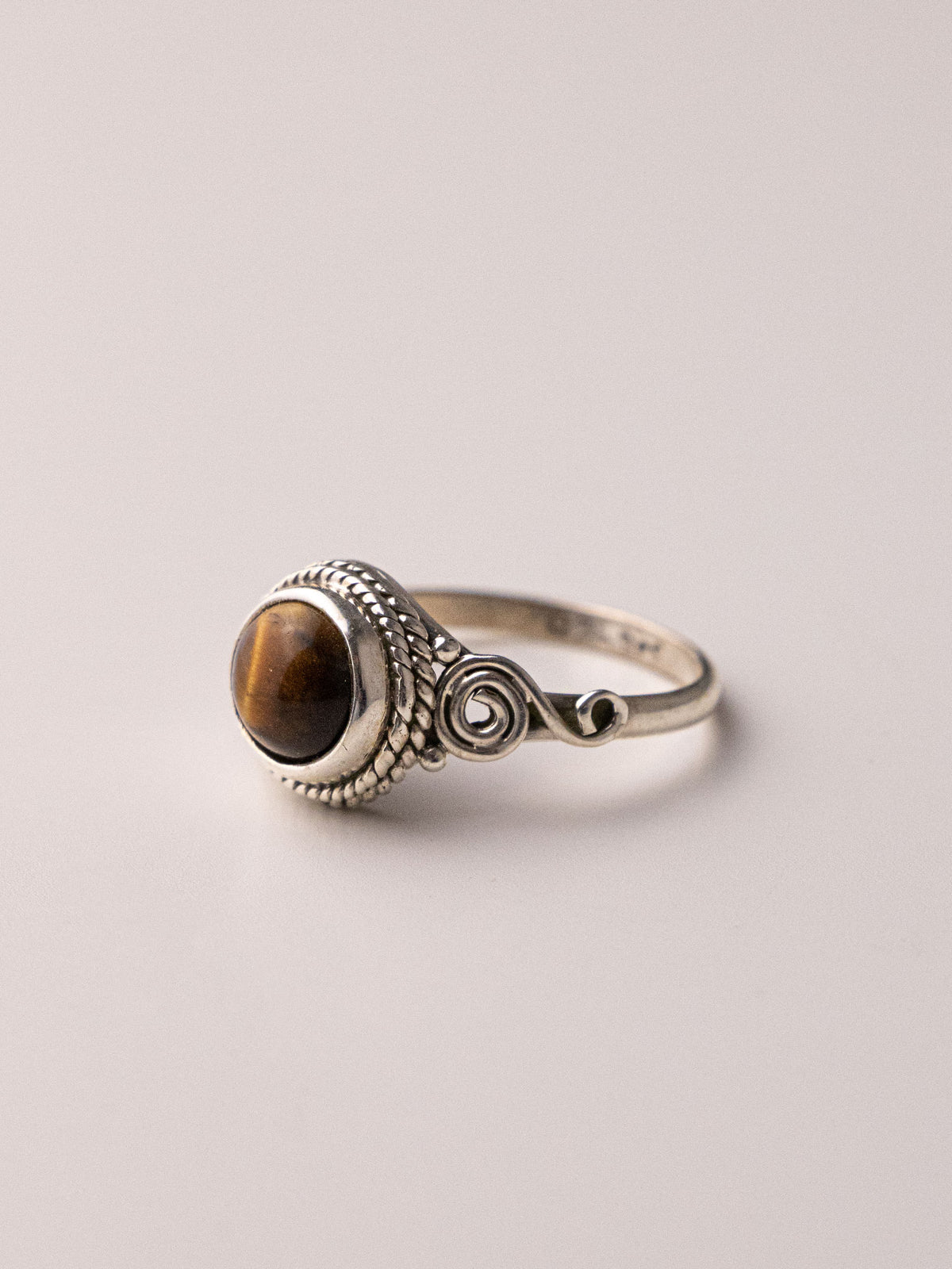 LUNAIRE SILVER RING - Tiger's Eye