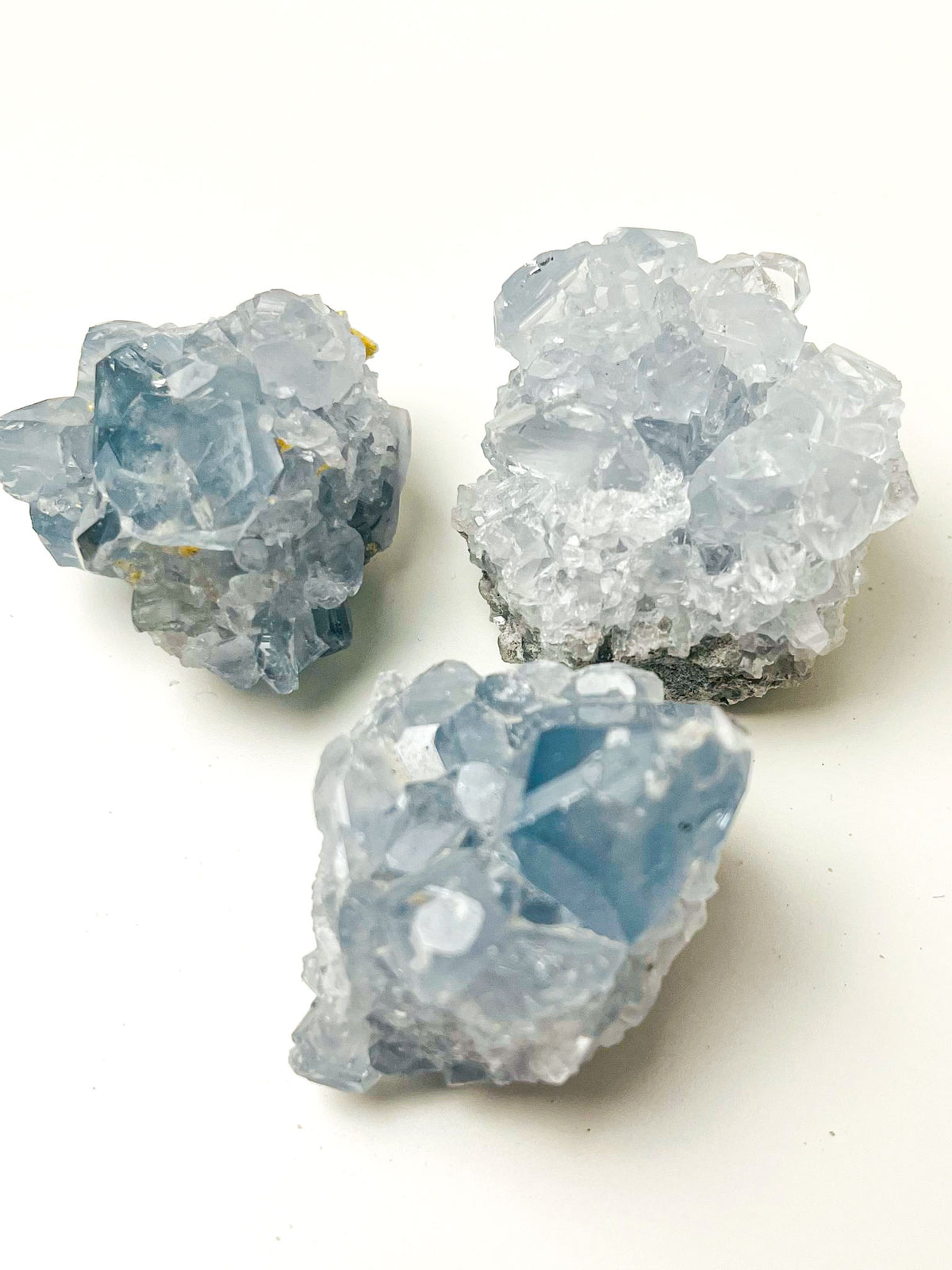RAW SELESTITE CLUSTER - MEDIUM