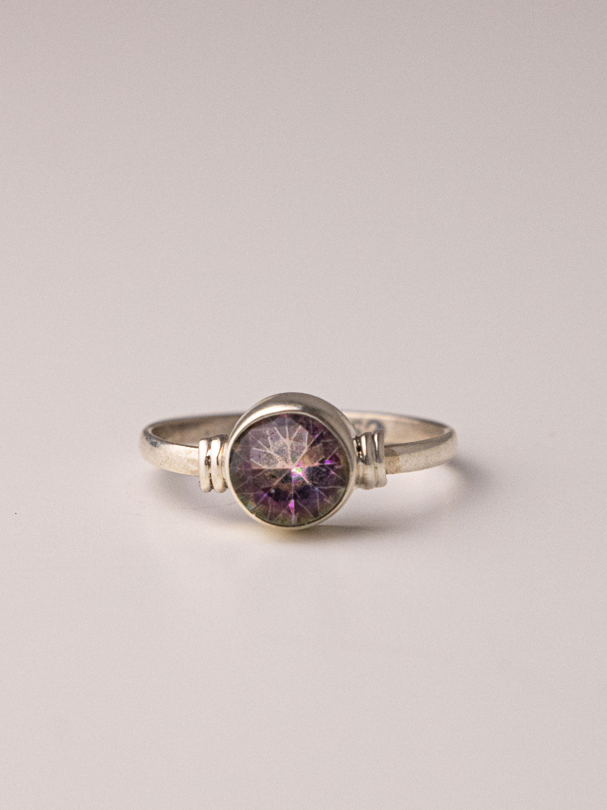 NIRVANA SILVER RING - Mystic Topaz