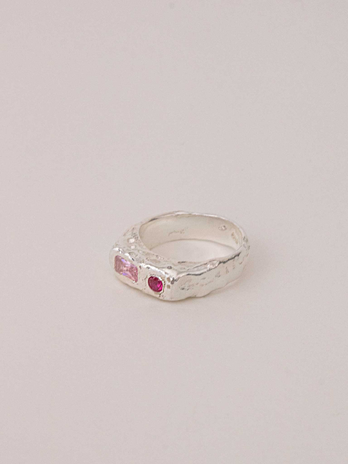 ETHRA SIGNET RING - Ροζ